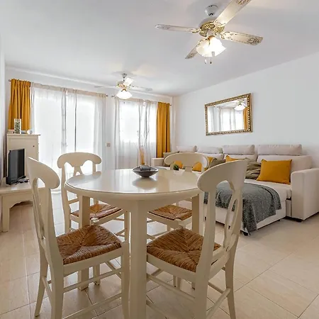 The Heights 2 Bedroom Apartment Los Cristianos (Tenerife)