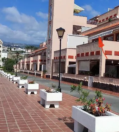 Apartamento The Heights 2 Bedroom *