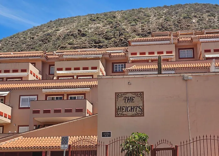 The Heights 2 Bedroom Apartmán Los Cristianos (Tenerife)